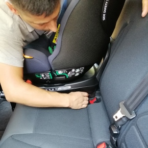 Recensione Chicco Seat3Fit i-Size Air - Francesca Ciardello - Prova in auto
